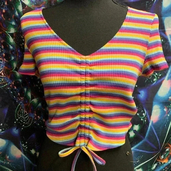 Pink and Orange Striped V-Neck Crop Top - Picture 1 of 3